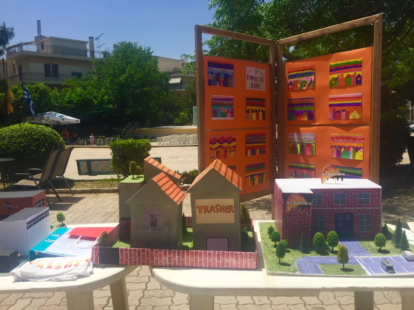 55F1BDF2 CD90 438E A66F DF6AA155E213